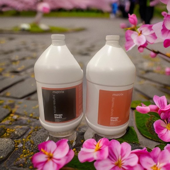 Matix Hair Matrix Total Results Mega Sleek Shampoo Conditioner